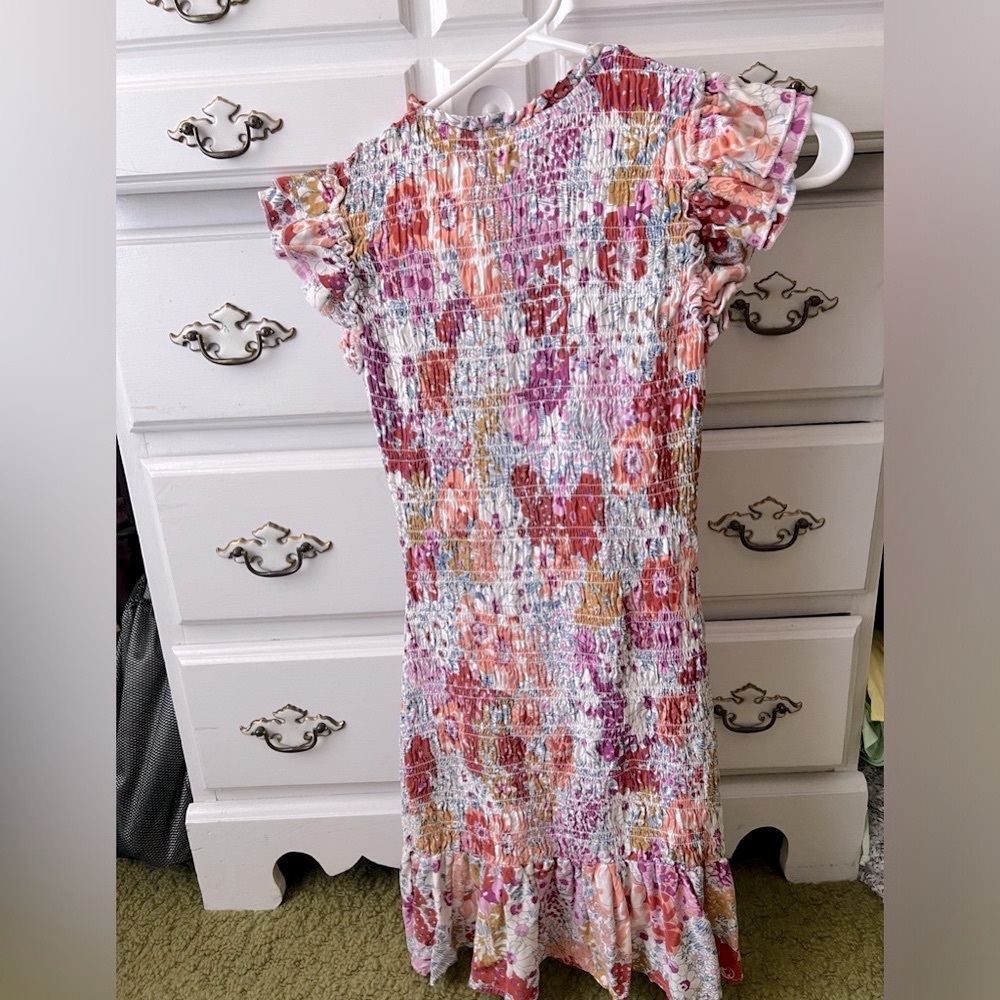 Stretchy floral dress